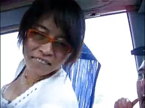 The aunt with the big Dokami gave the pupil