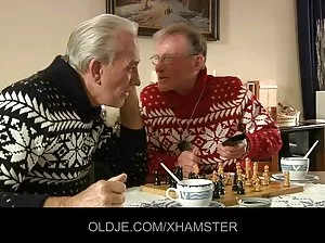 Cool sex with Asian on hidden camera