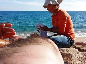 The husband of Vыlizal rыzeй a female pilot