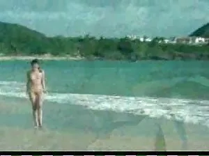 A crowd of gossiping around the pool