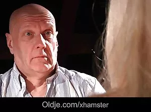 Olesya gets banged in the popu with great pleasure