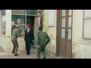 Black guy's hard-hitting two white crumbs