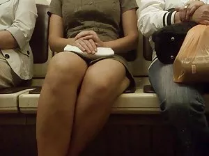 Skinny lolita sucks penis boyfriend in elevator