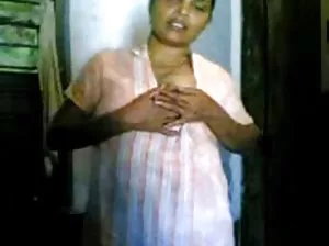 Sexy taxi driver sucked from a muscular client