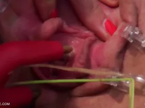 Black lover planted white knot on his instrument