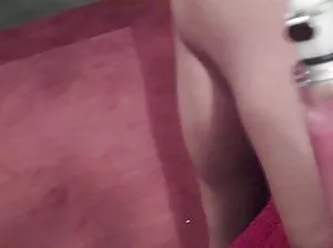 Came to make an offer and banged a lady in a point and mouth