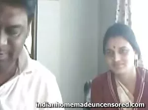 Flora Villages pischwho on vibrator and Obconch